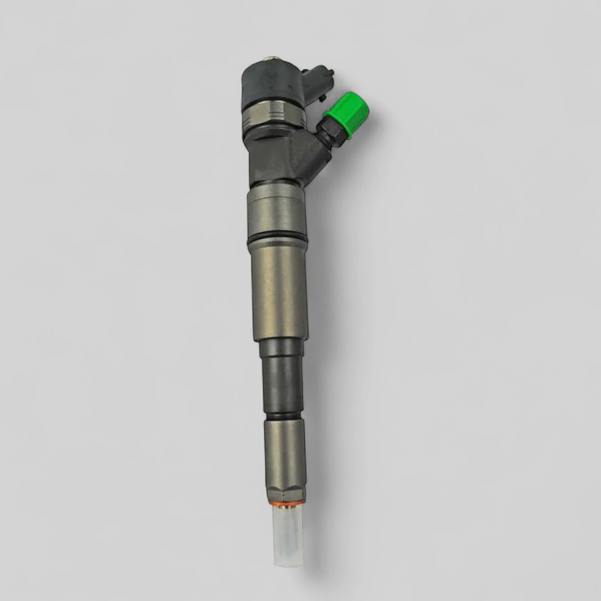 Remanufactured Bosch 0445110047 diesel injector standing side view