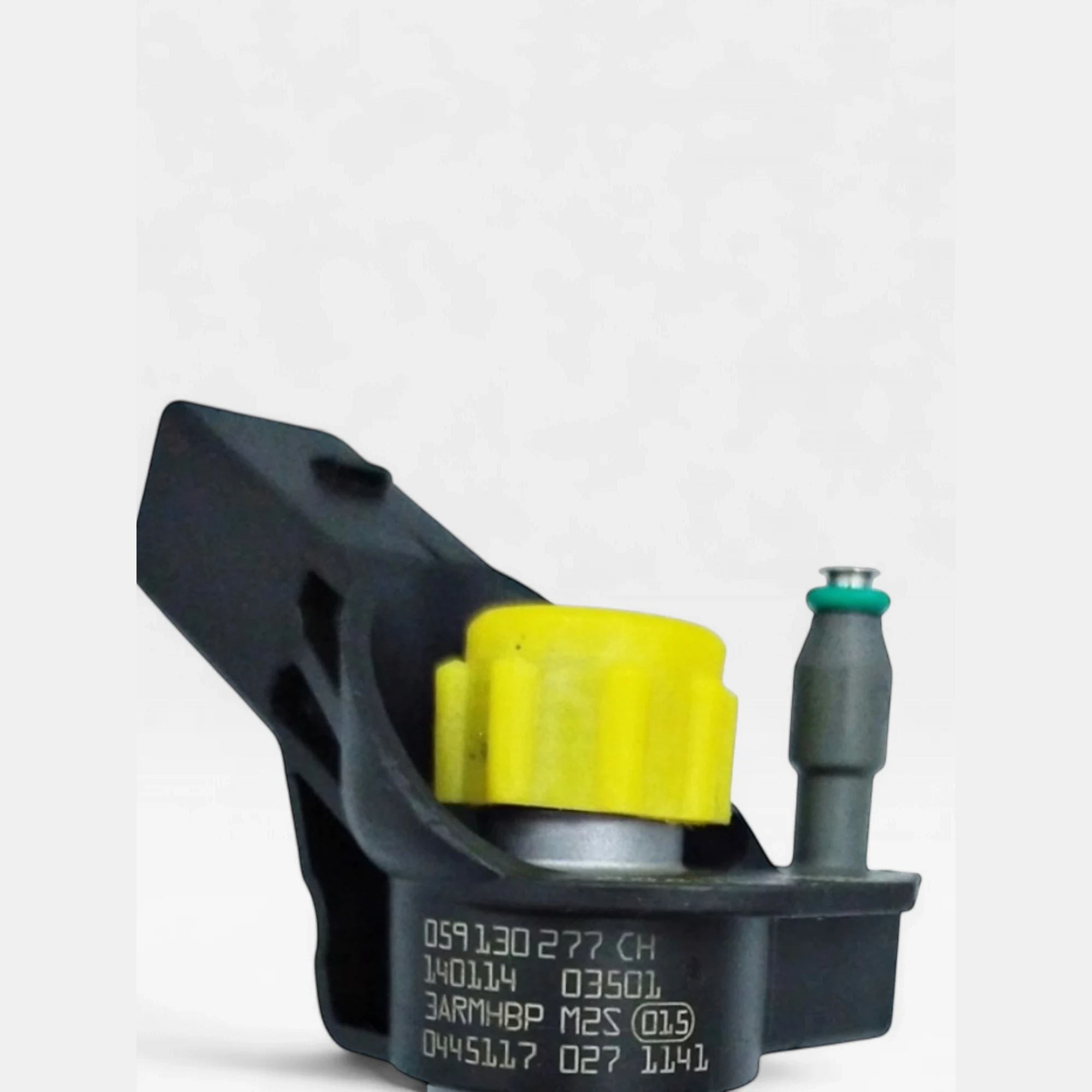 Close-up of Bosch 0445117027 part number marking with Audi OE 059130277CH