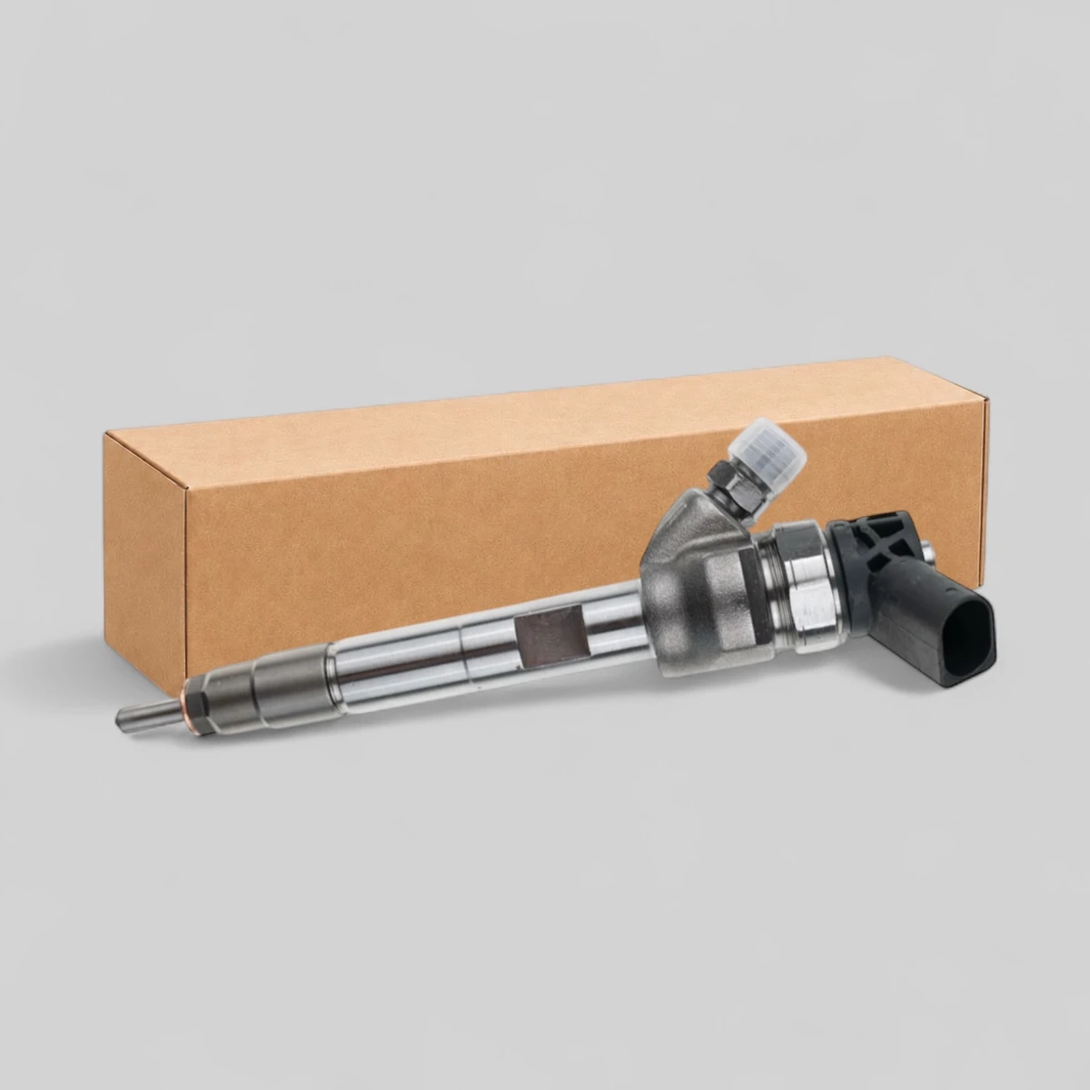 Remanufactured Bosch 13538514148 diesel injector — main view with RemanufacturedInjector packaging