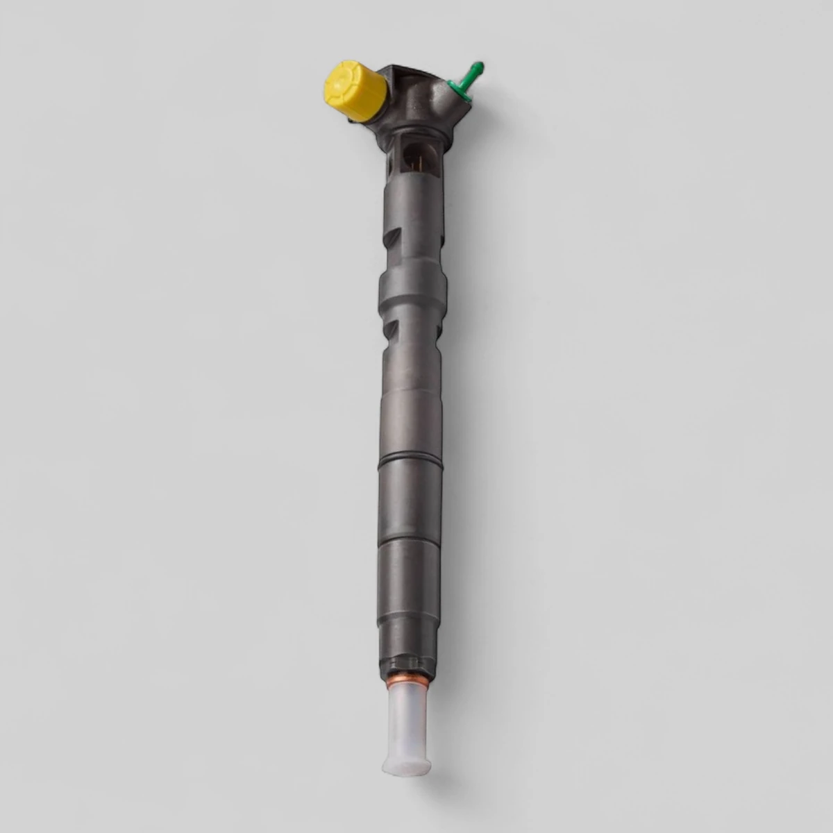 Remanufactured Delphi 28231462 diesel injector — standing side view