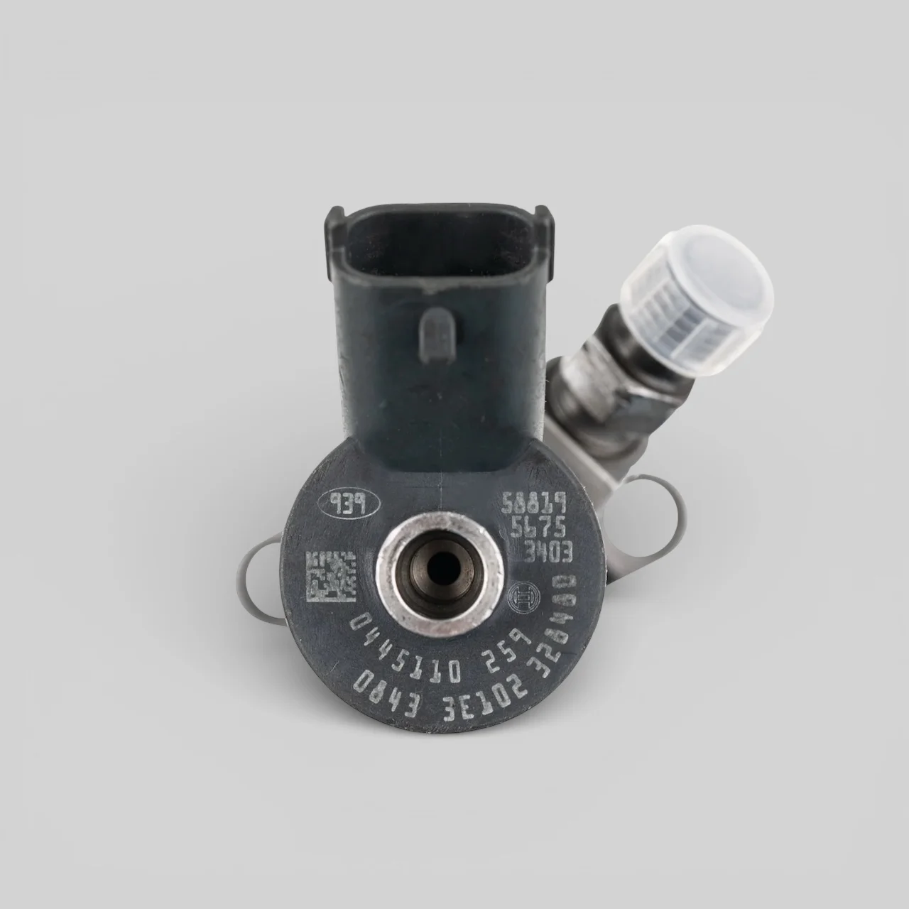 Remanufactured Bosch 0445110259 diesel injector — part number close-up