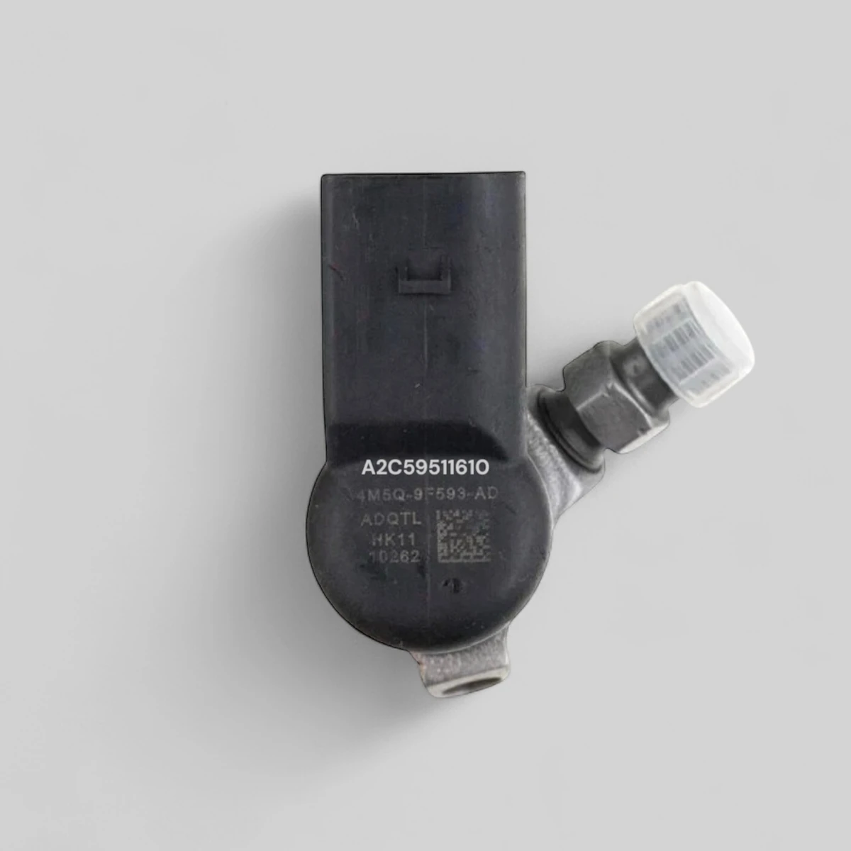 Remanufactured Siemens VDO / Continental A2C59511610 diesel injector — part number close-up