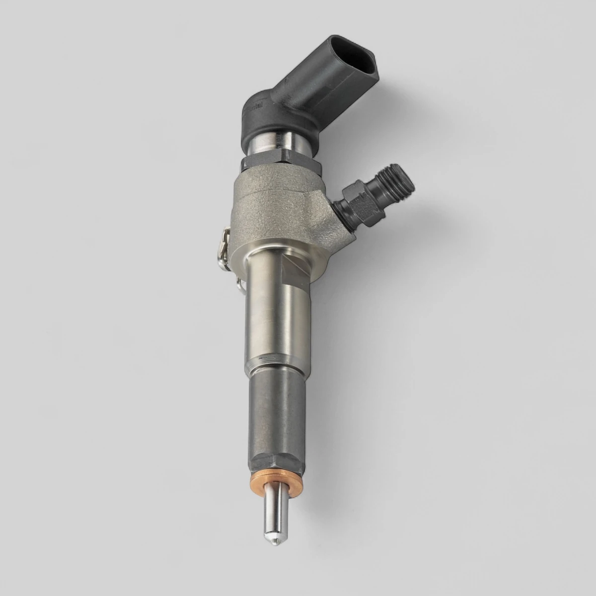 Remanufactured Siemens VDO / Continental A2C59511612 diesel injector — standing side view