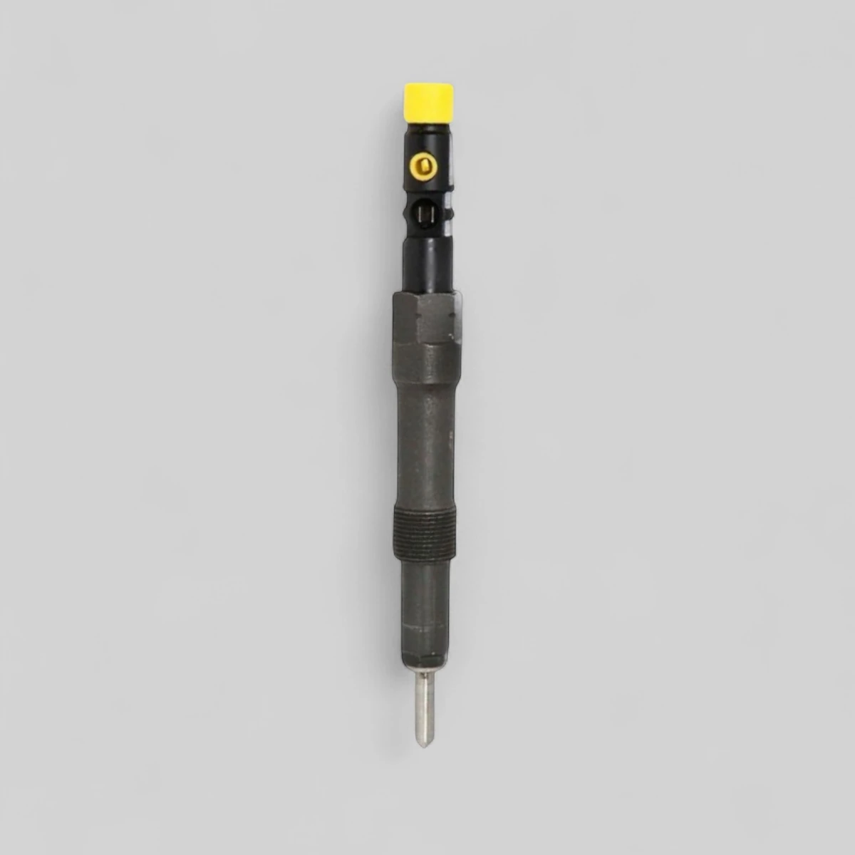 Remanufactured Delphi EJDR01001D diesel injector — standing side view